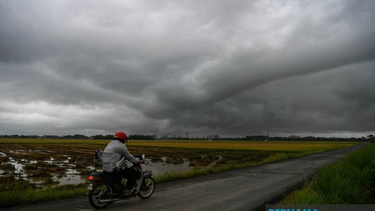 MetMalaysia Issues Thunderstorm Warning Across Multiple States Until Evening
