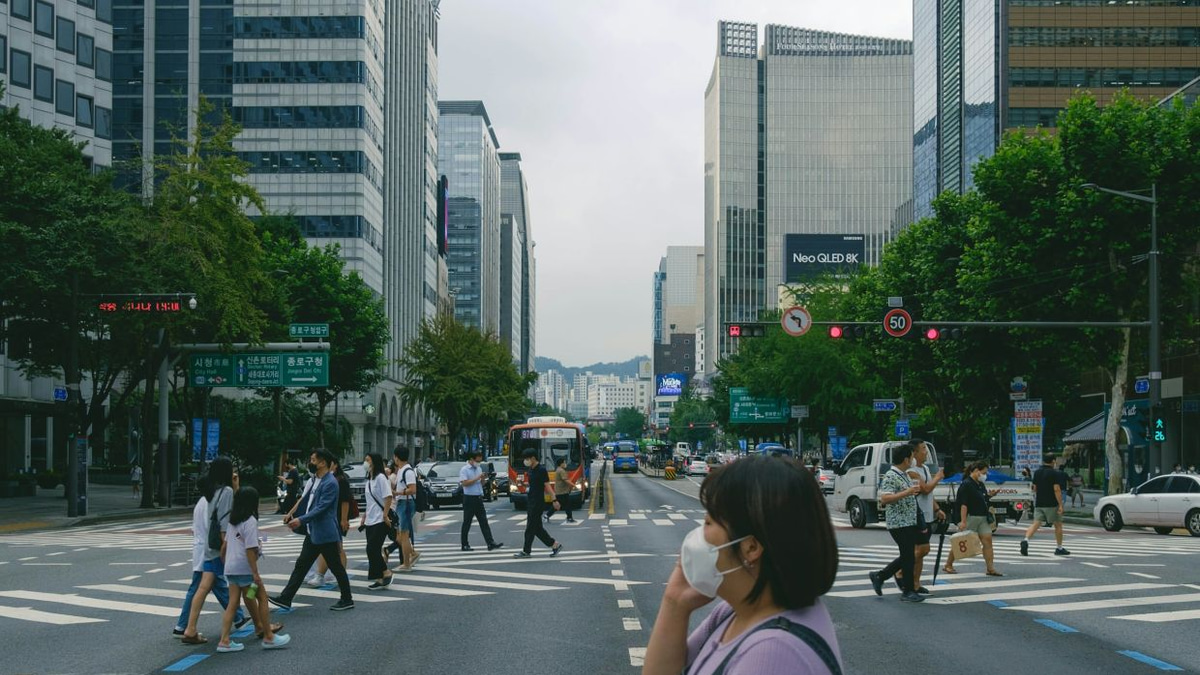South Korea's Strict Anti-Fake News Law Stirs Debate Over Press Freedom