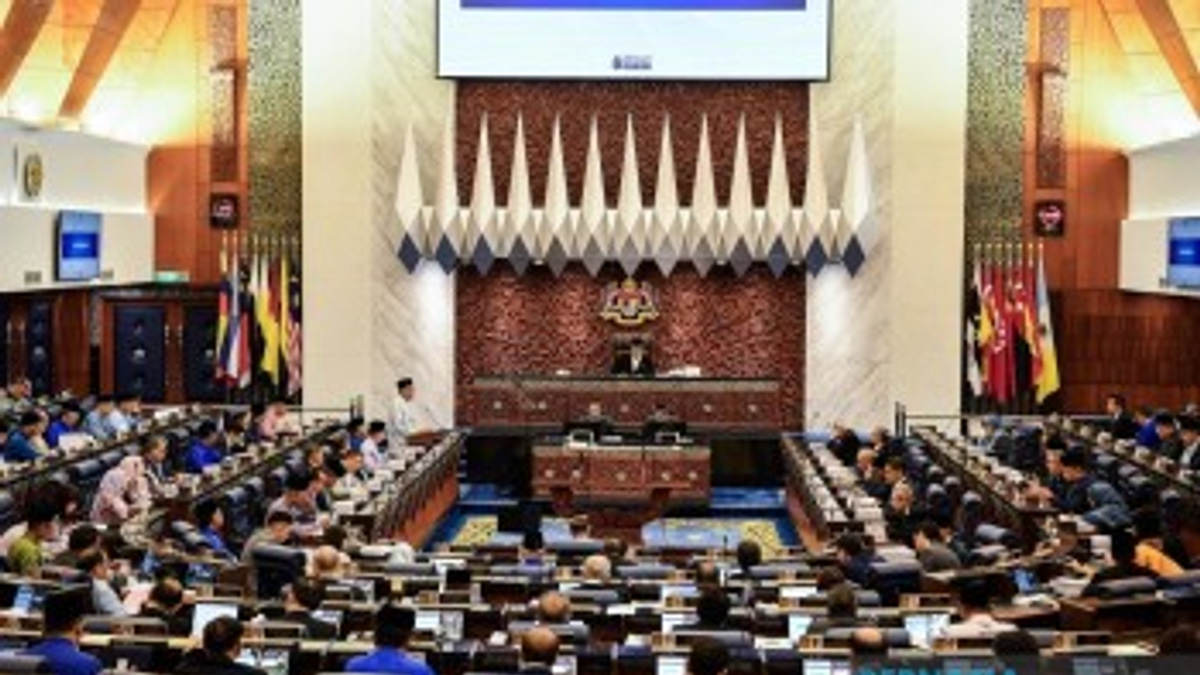 Malaysia Approves RM774.4 Billion in Manufacturing Investments, Creates Over 416,000 Jobs