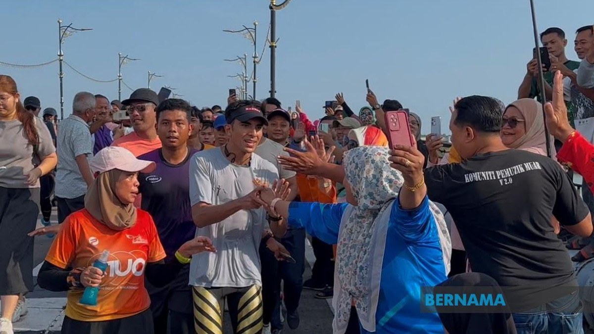 Syed Saddiq Completes 170km Charity Run, Raises RM650,959 for Muar Constituents