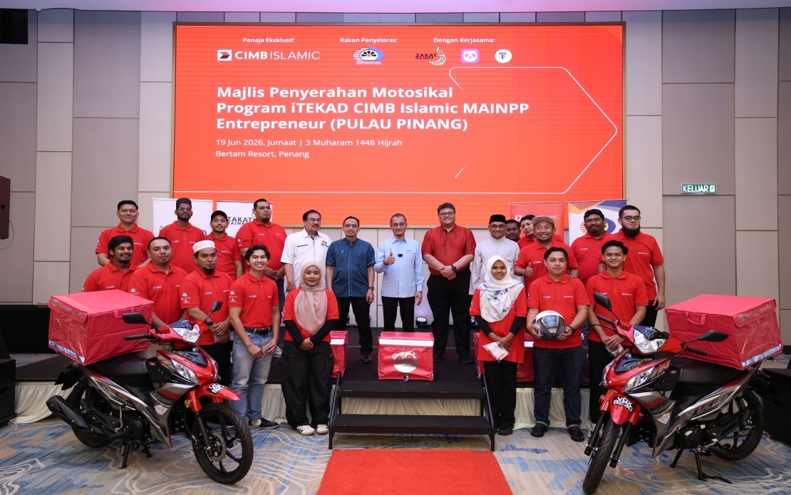 20 Entrepreneurs Receive Motorcycles Under iTEKAD CIMB Islamic-MAINPP Scheme