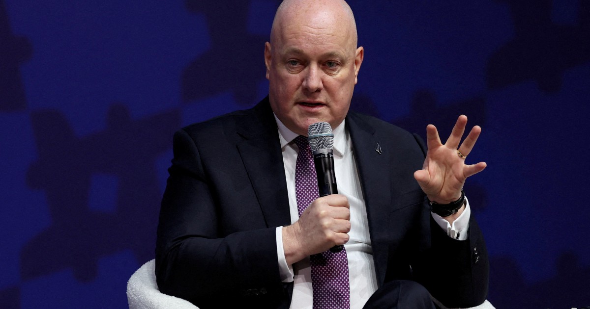 New Zealand PM Luxon Open to Electoral Referendum Amid Coalition Tensions