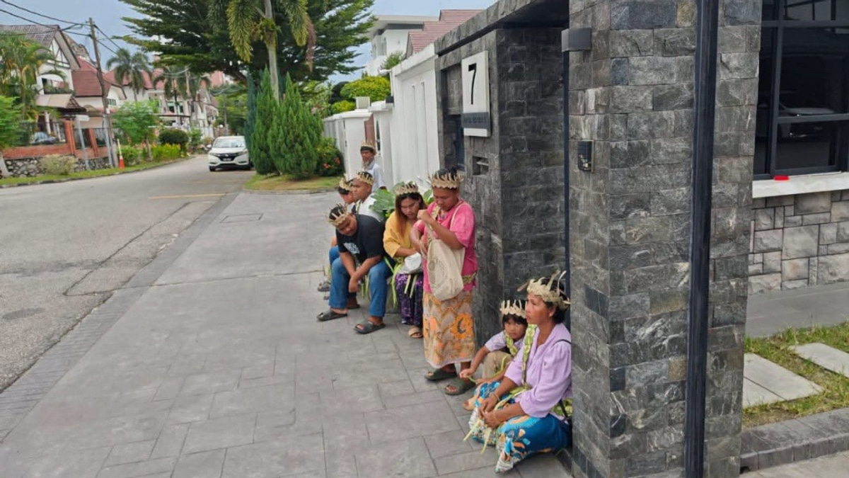 PM Anwar To Engage Pahang Government Over Kg Sungai Cot Orang Asli Land Dispute