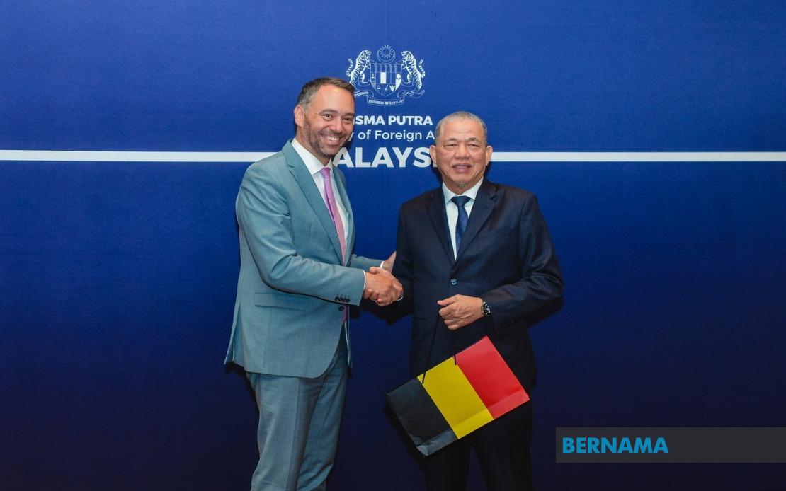 Malaysia Guarantees South China Sea Remains Open to International Shipping, Fadillah Tells Belgium