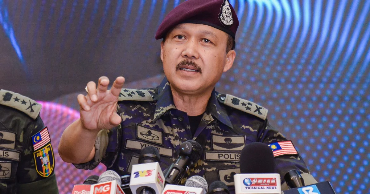 Police seize RM6.19mil in illegal frozen pork from Miri warehouse