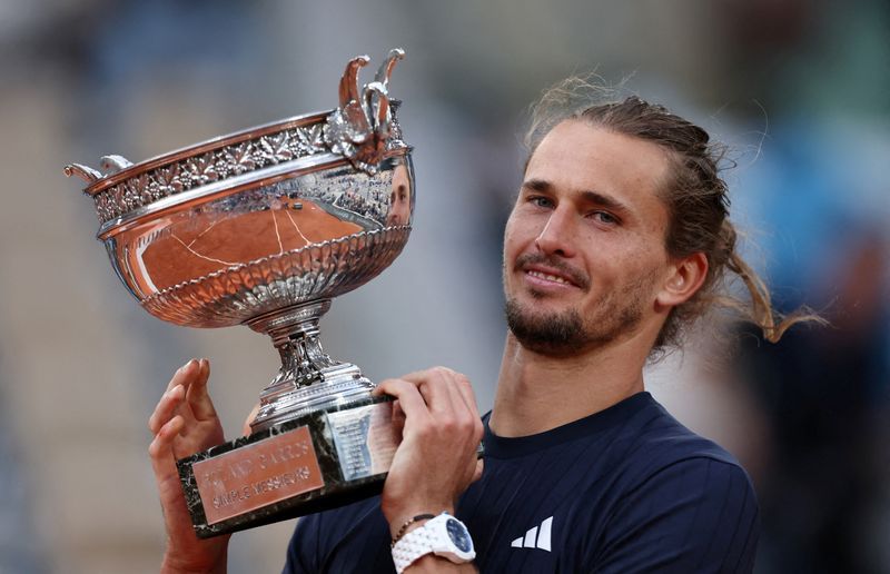 Djokovic pursues elusive 25th major at U.S. Open as Zverev looms as primary threat