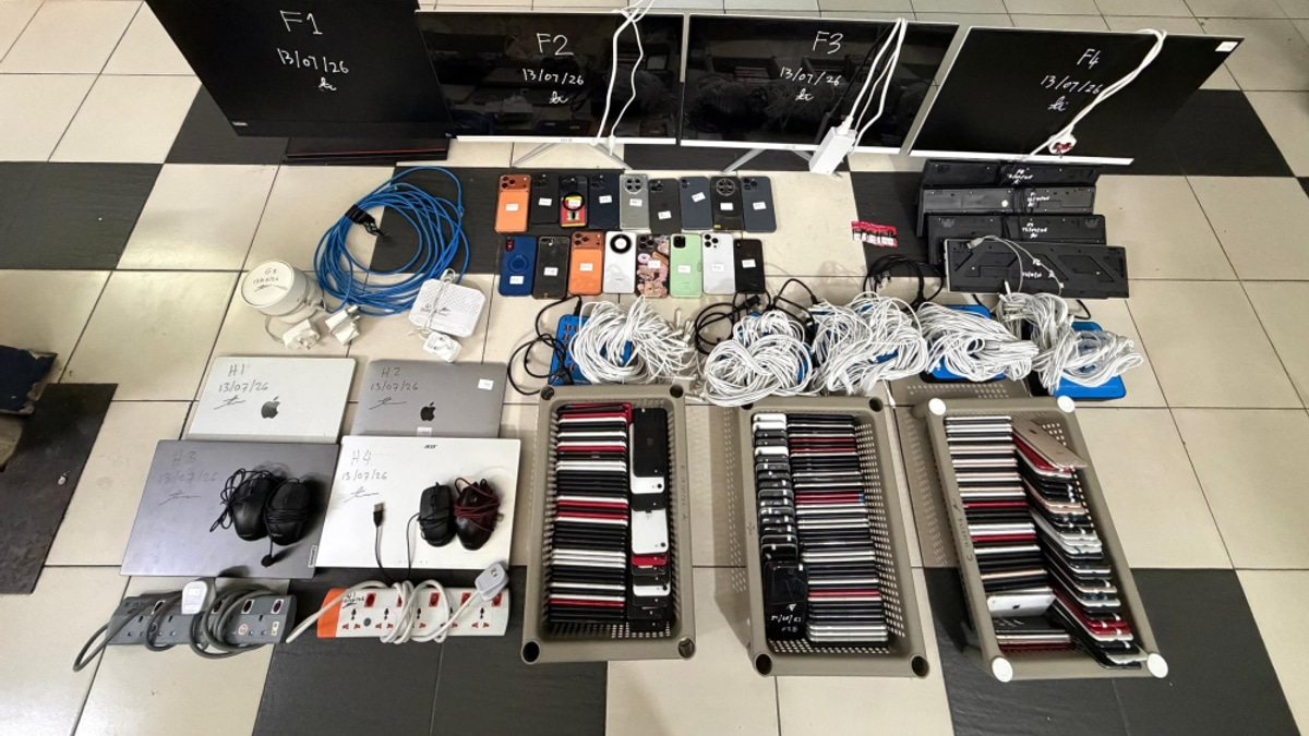 Perak police dismantle alleged online fraud network, detain 18 Chinese nationals
