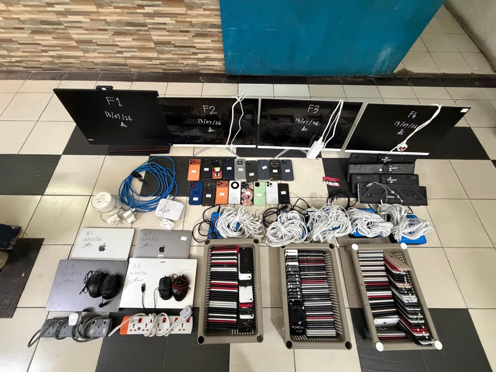 Perak police dismantle alleged online fraud network, detain 18 Chinese nationals