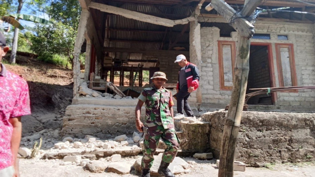16 Malaysian Tourists Confirmed Safe Following 7.7-Magnitude Earthquake in East Nusa Tenggara