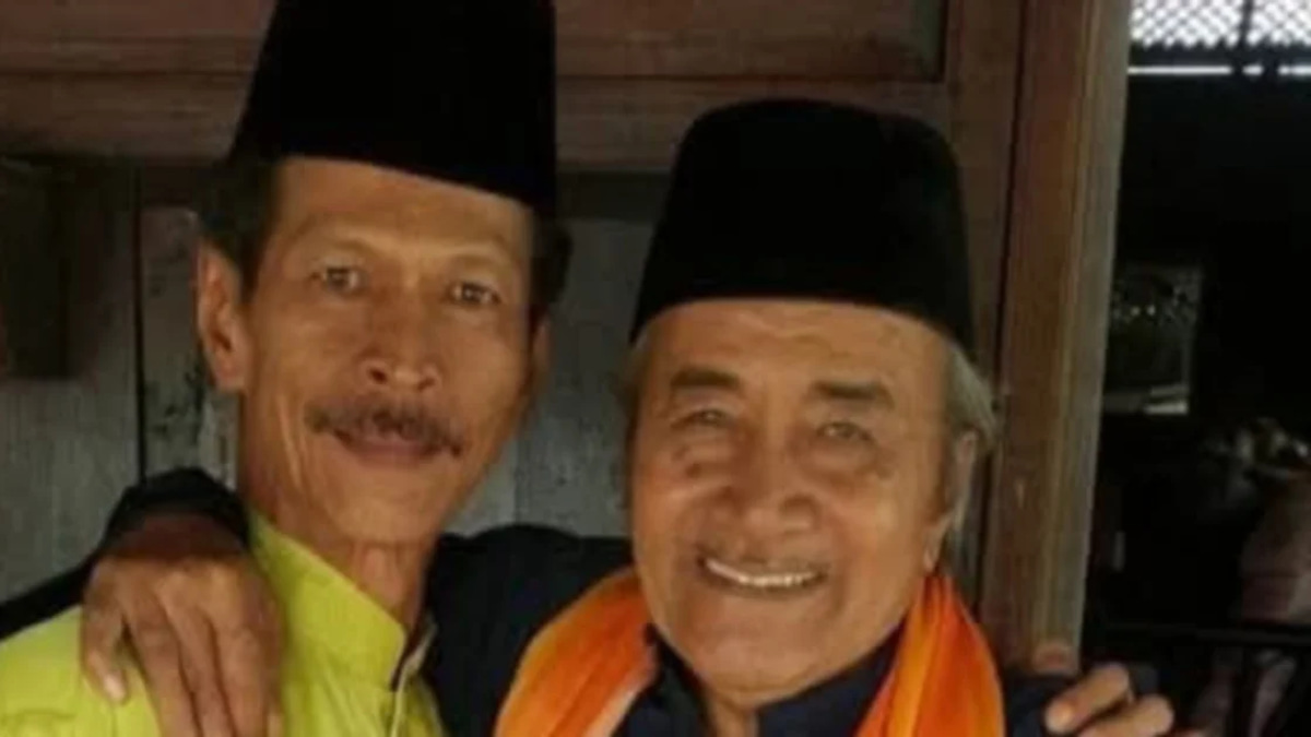 PM Anwar Celebrates Screen Icon Rahim Razali's 87th Birthday as 'Inspiration' to Entertainment Industry
