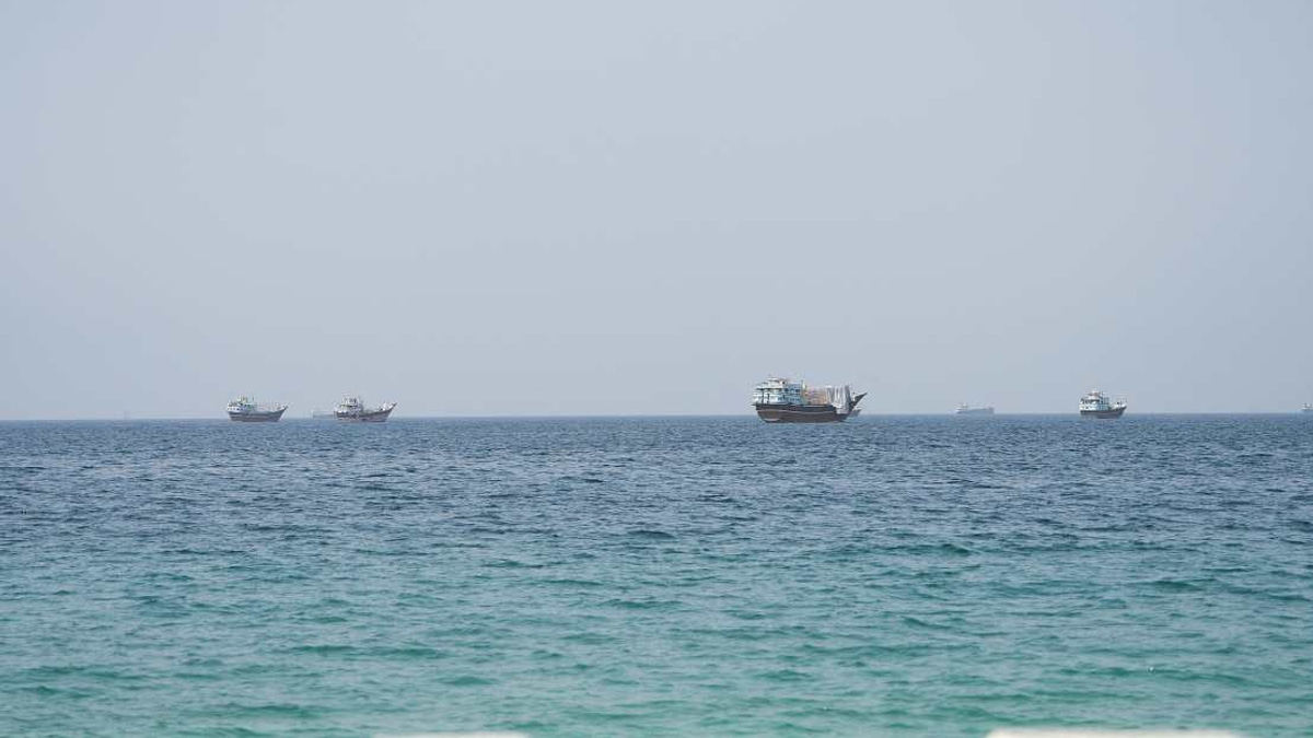 Iran Reports 'Constructive' Progress in Strait of Hormuz Negotiations with Oman