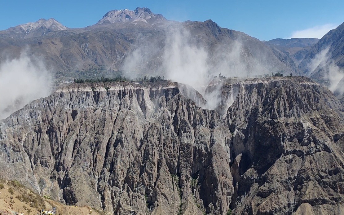 Powerful 6.7 Magnitude Earthquake Strikes Southern Peru; Authorities Monitor Situation