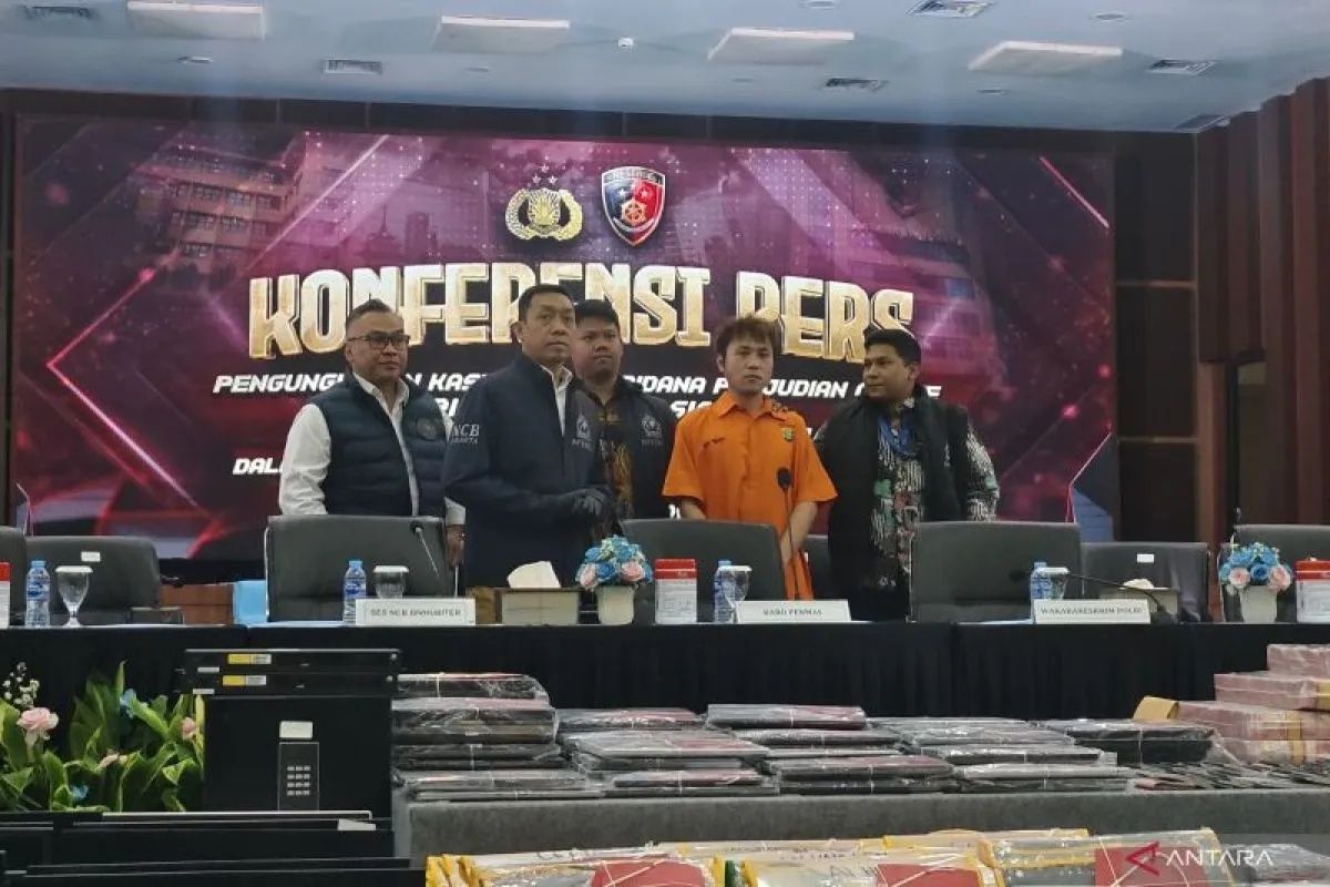 Chinese scam kingpin arrested at Jakarta airport following Interpol warrant