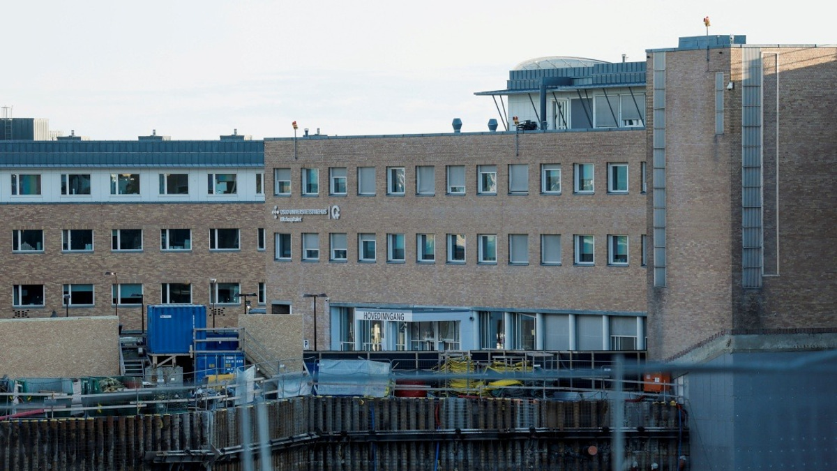 Norway's King Harald V Hospitalised for Fluid Buildup Linked to Blood Disorder
