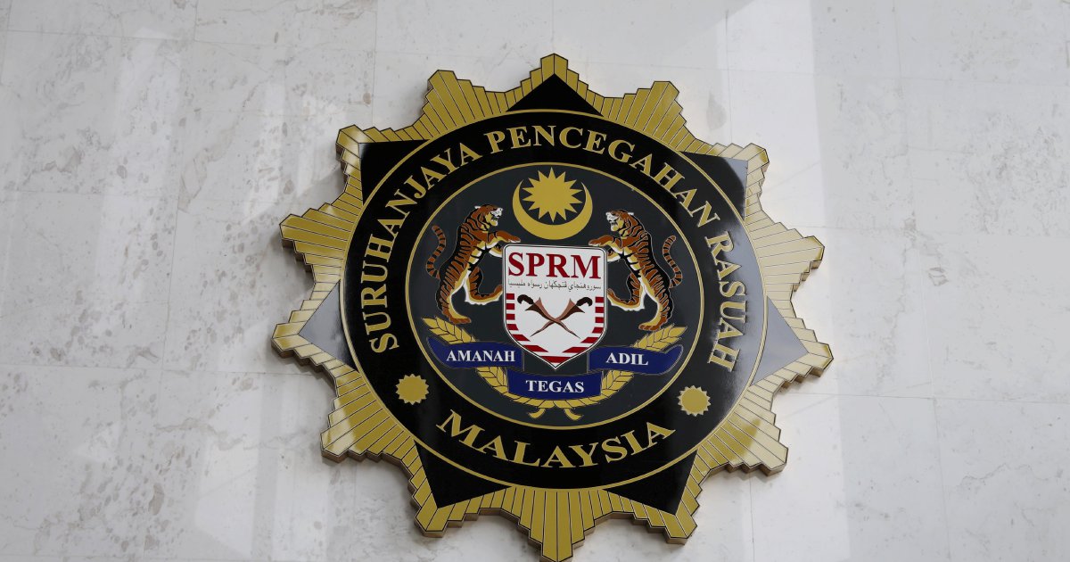 Prison Officer Arrested for Accepting RM3,000 to Smuggle Contraband Into Penal Facility
