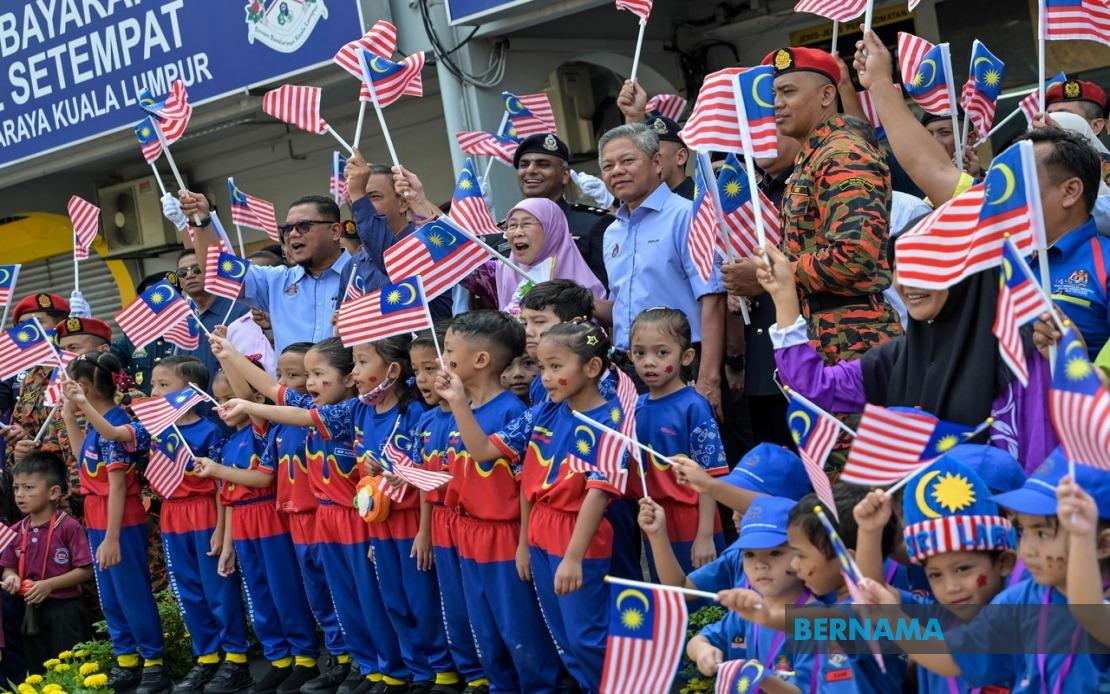 Independence Demands Shared Responsibility for Peace and Unity, Says Dr Wan Azizah