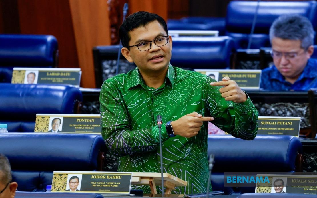 Malaysia's Labour Market Shows Resilience as Job Losses Remain Contained, Says Akmal Nasrullah