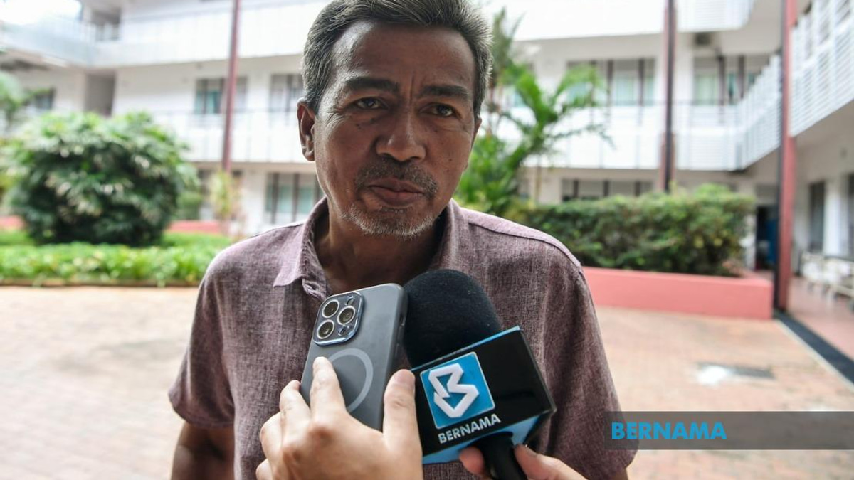 Langkawi Residents Hail Government's New Sea Ambulance Service as Healthcare Game-Changer