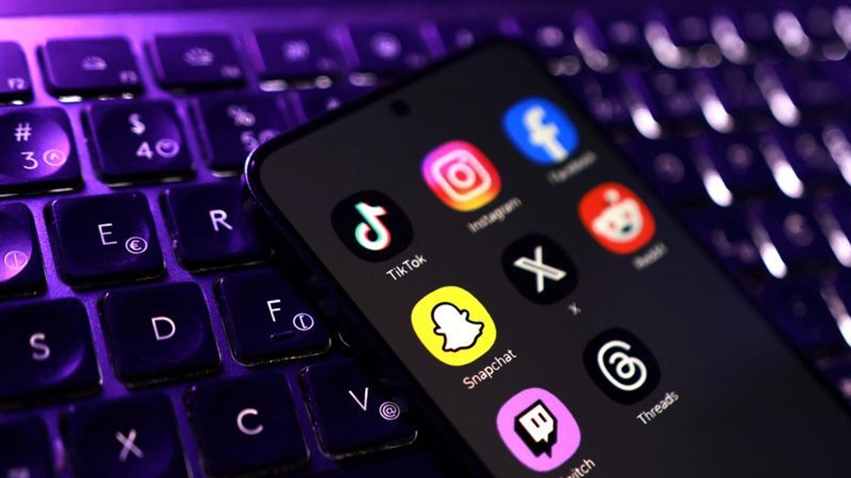UK study finds social media limits boost teen sleep and focus, but enforcement proves tricky