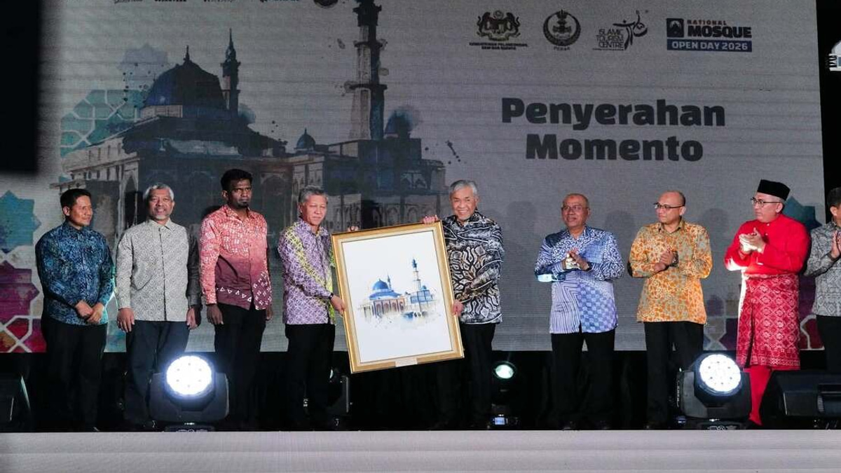 Mosques Must Become Tourism Assets While Serving Faith, Says Ahmad Zahid