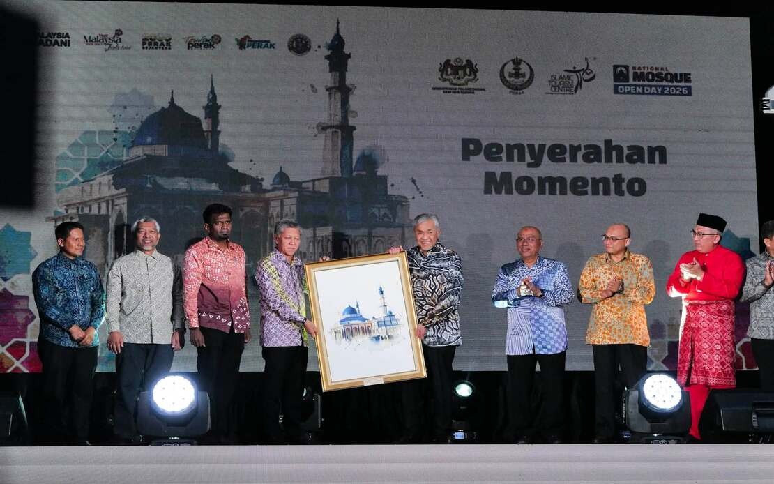 Mosques Must Become Tourism Assets While Serving Faith, Says Ahmad Zahid