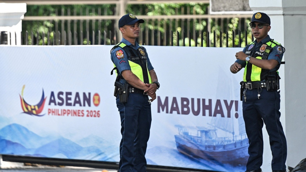 Philippines Leads ASEAN Foreign Ministers' Talks on Security and Human Rights