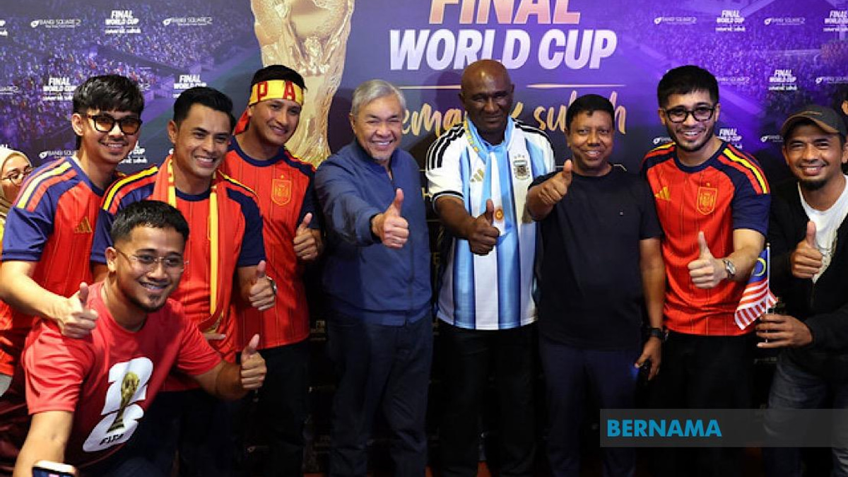 Malaysia Targets FIFA World Cup Hosting Bid, Says Deputy PM Ahmad Zahid
