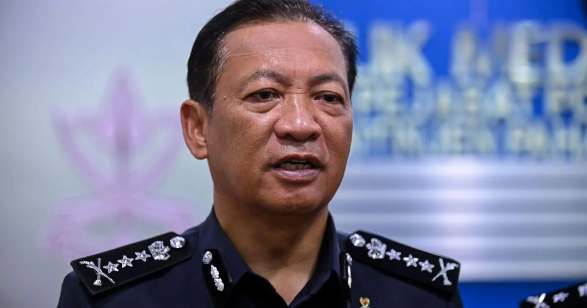 Nine Detained in Pekan Fake Medical Certificate Scheme