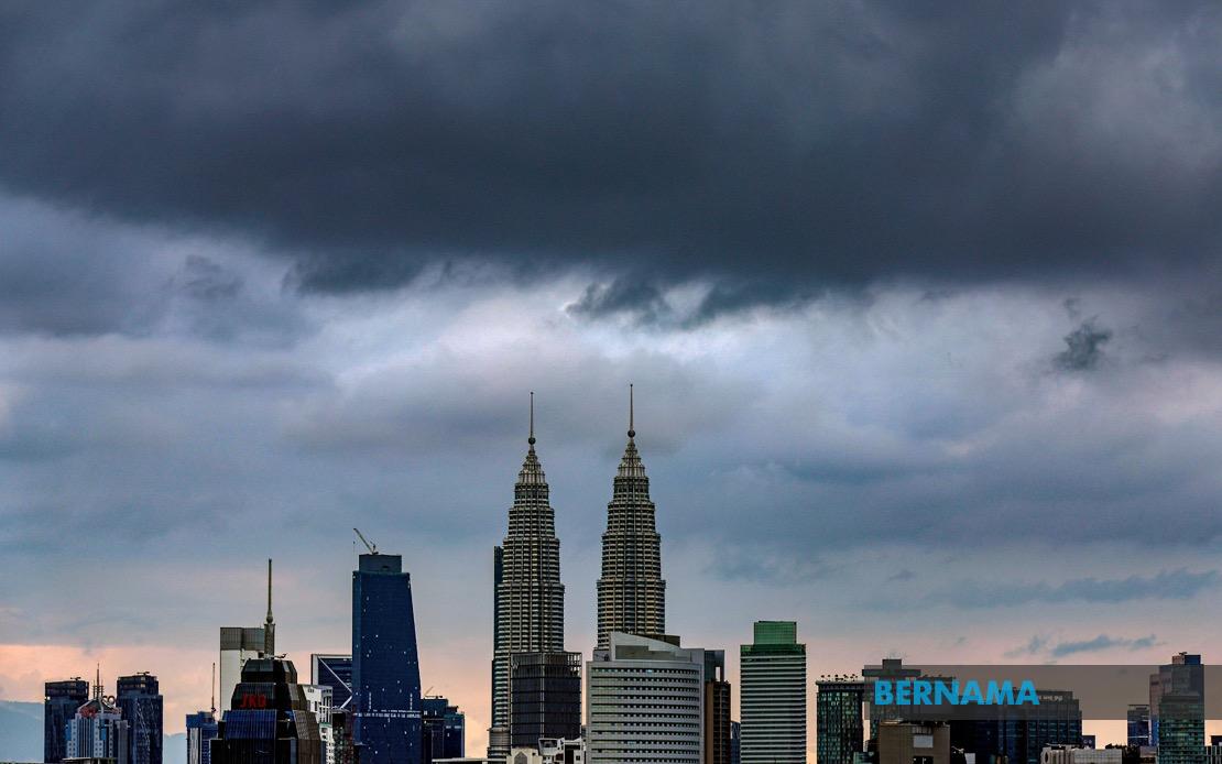 Thunderstorms and Heavy Rain Expected Across KL, Putrajaya and Eight States Until Afternoon