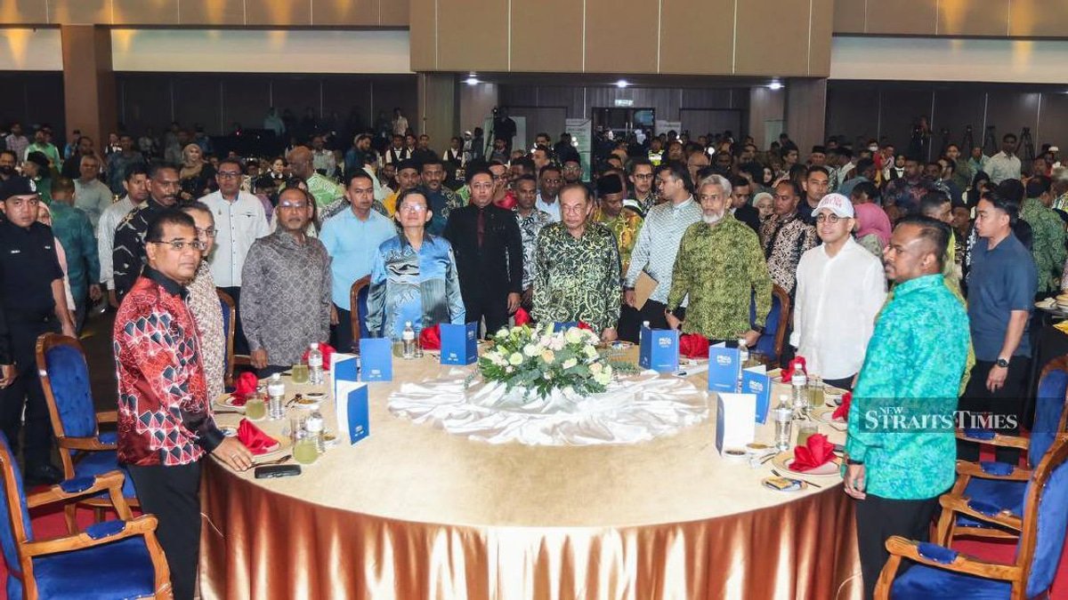 PM Anwar Calls on Indian Muslims to Champion Change Through Collective Action