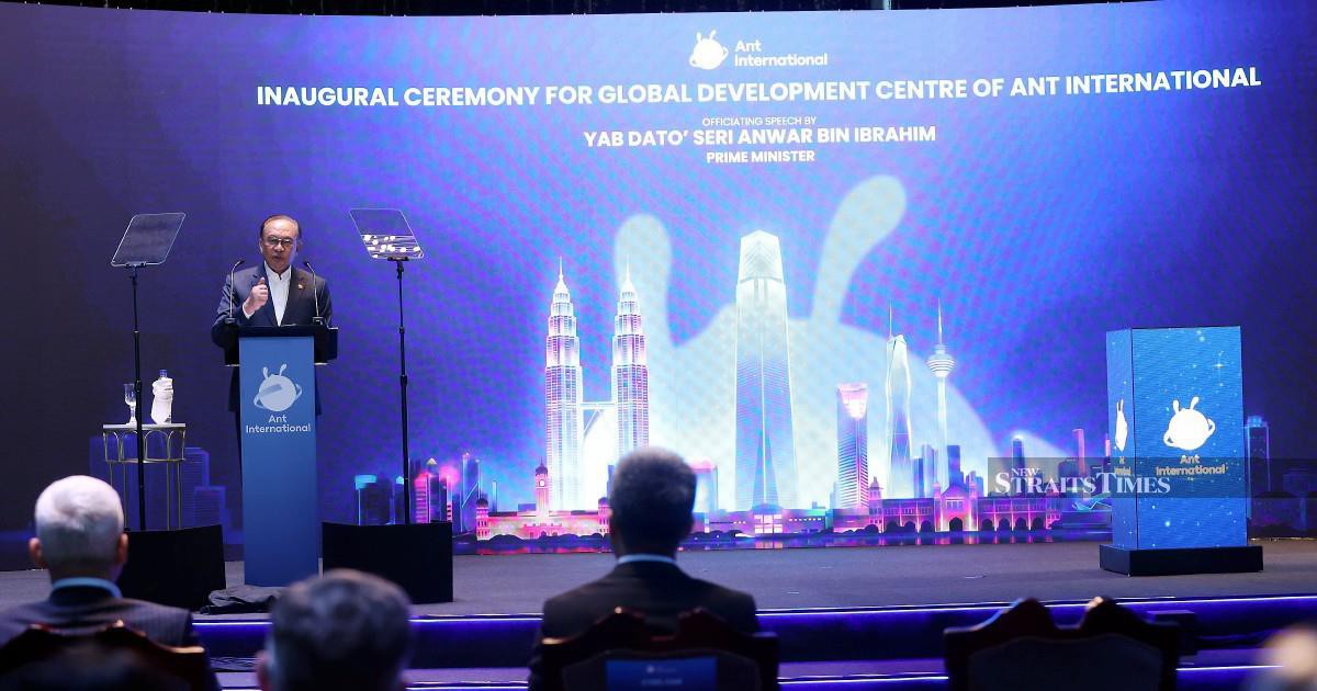 Malaysia's AI Governance Bill to Strengthen Regulatory Framework, Says Anwar