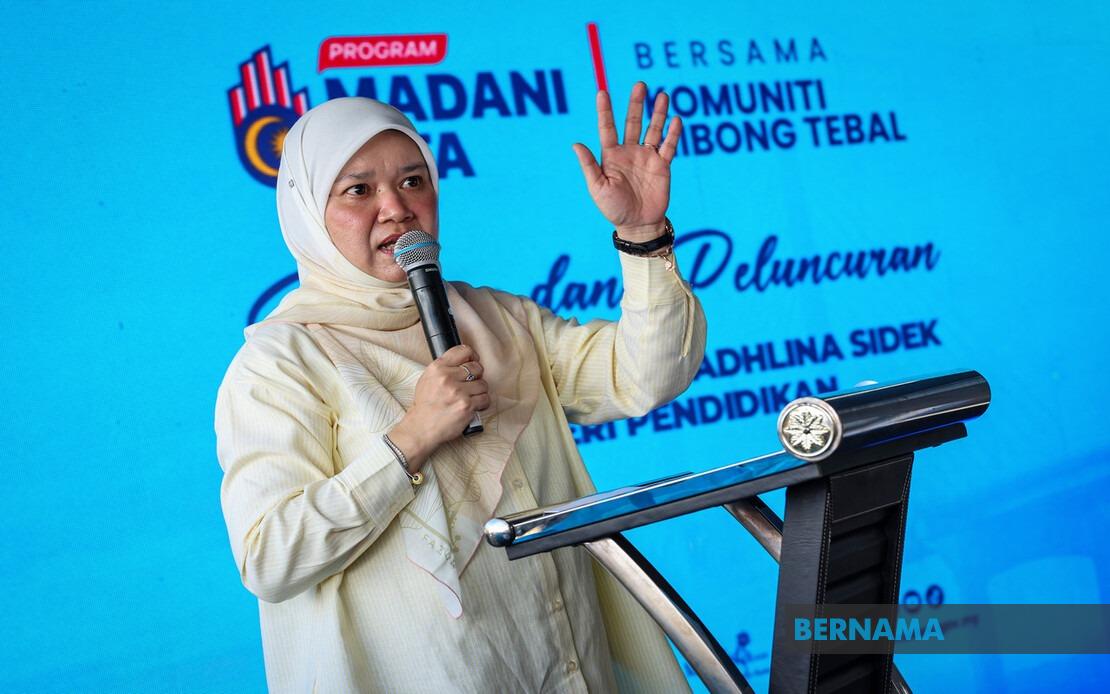 NADI Mahir Uniform Scheme Eases School Cost Burden for Malaysian Families