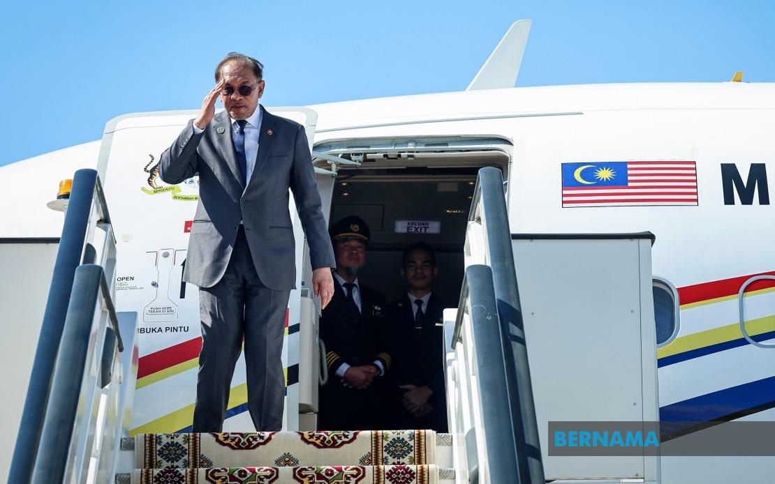 Anwar Balances Diplomacy and Domestic Engagement With Penang Stop After Turkmenistan Visit