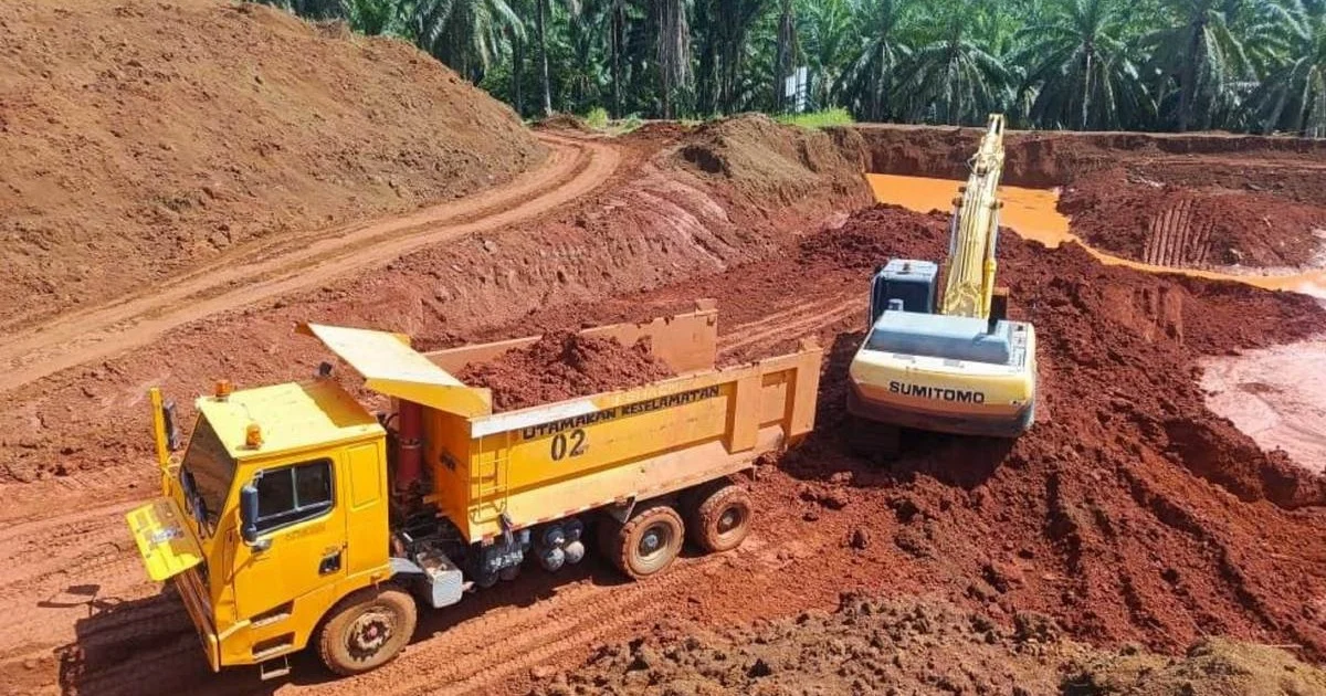 Nine arrested in Kuantan illegal bauxite mining operation; RM3.75 million assets seized