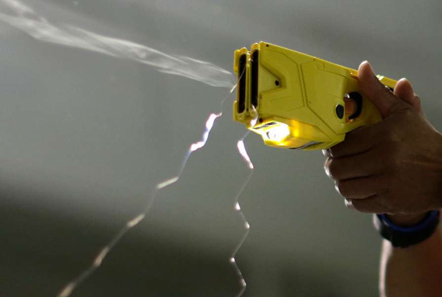 Singapore man tasered after refusing to drop saw at Bedok housing block