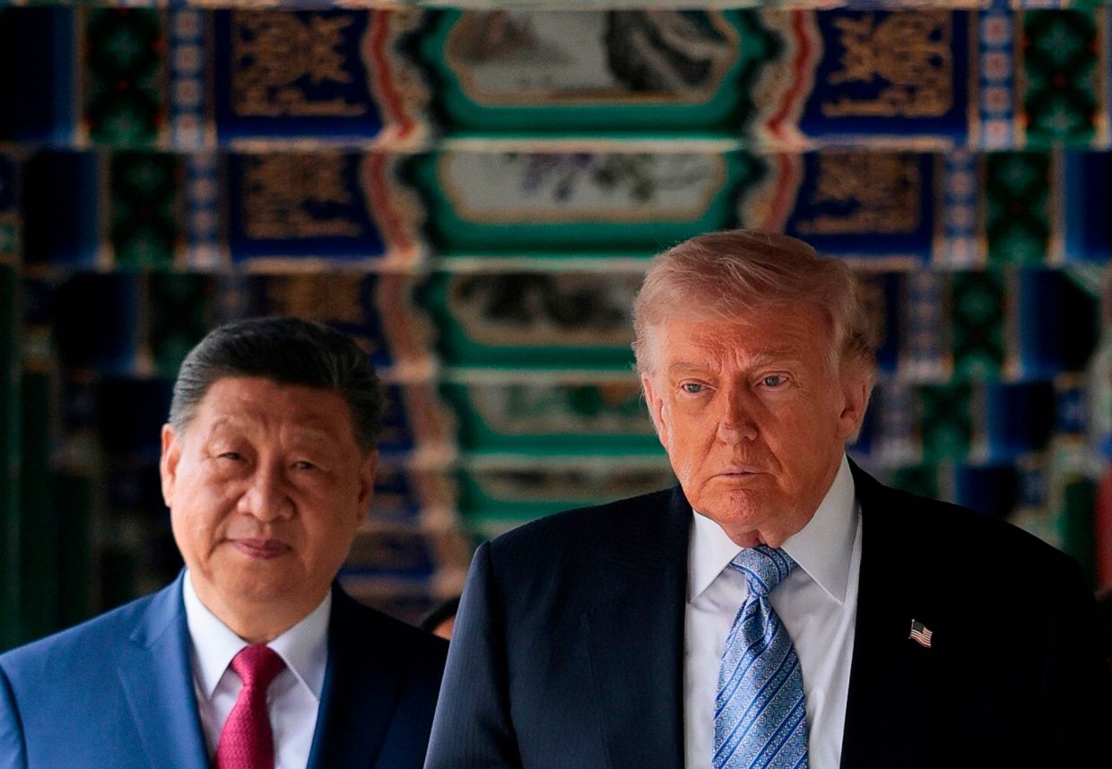 Trump's Contradictory China Strategy: Harsh Rhetoric Masking Diplomatic Outreach