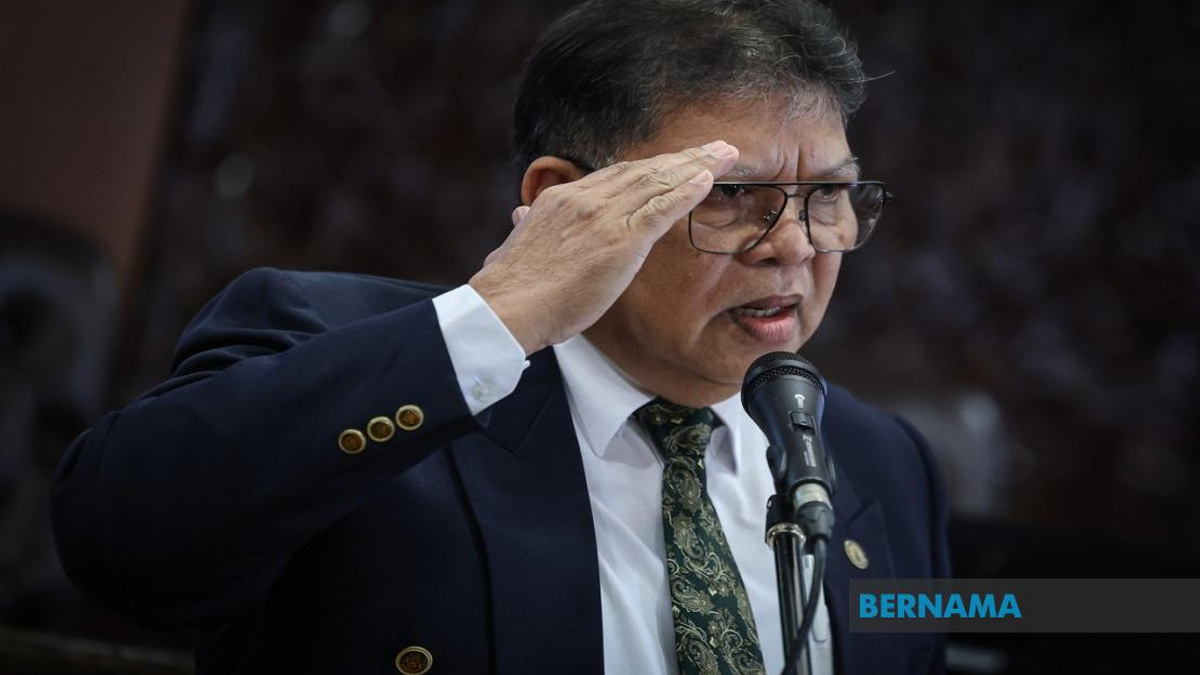 Parliamentary Speaker Johari Advocates Proportional Representation to Secure Minority Representation by 2050