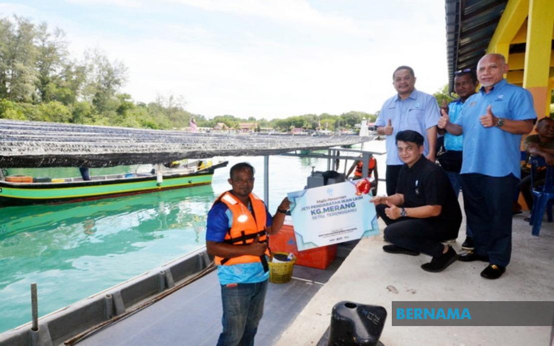 LKIM Invests RM2 Million in Fish Landing Jetty Upgrades to Boost Fisheries Infrastructure