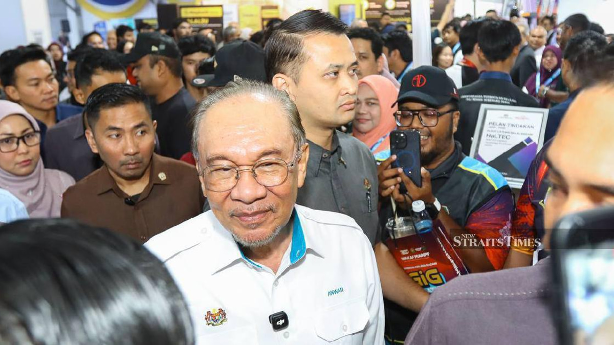 Anwar to Campaign in Negri Sembilan as Tight State Election Race Unfolds