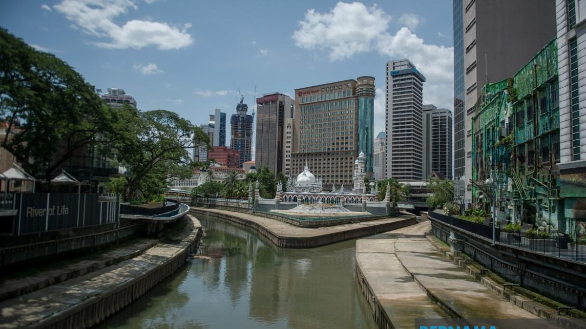Sungai Klang's Flood Defence Capacity Jumps to 22 Per Cent Following Major Dredging Drive