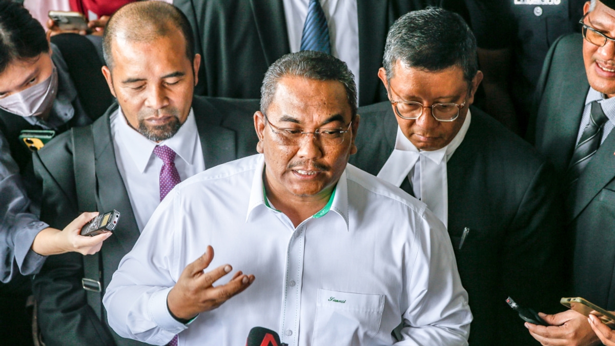 Kedah Chief Ministers Pursues Legal Action Against DAP Leaders Over Disputed Comments