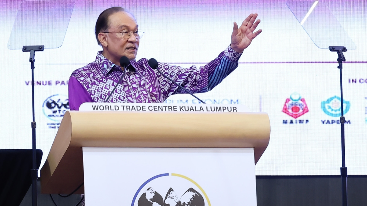 Tabung Haji on Firmer Footing Following Overhaul, PM Anwar Says Reform Report Coming